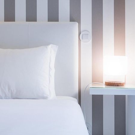 Guestready - Graffiti Dreams In Central Oporto Extérieur photo